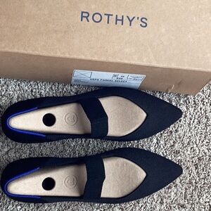 Rothy’s THe Point Mary Jane